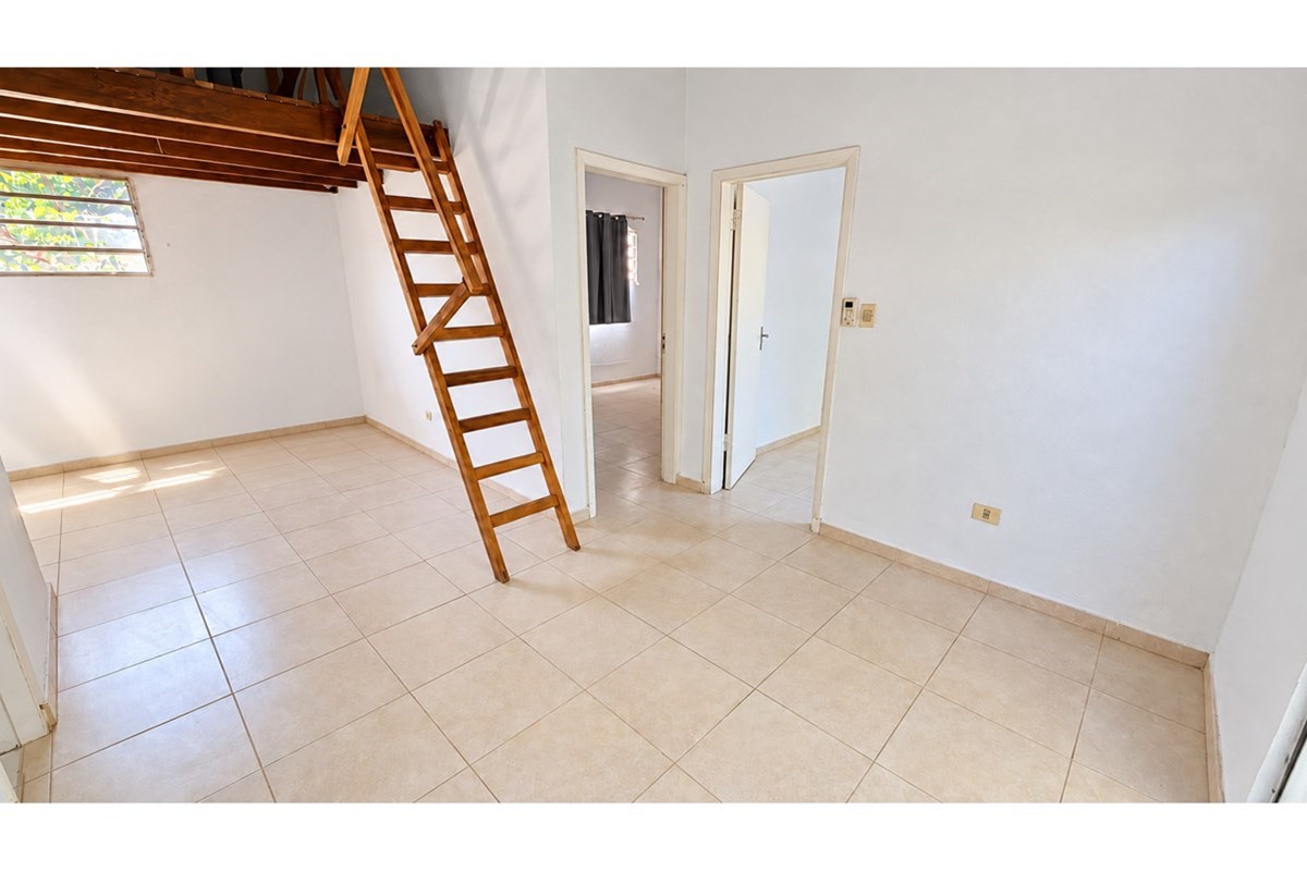 Apartamento para alugar com 2 dormitórios em Ycuá Satí