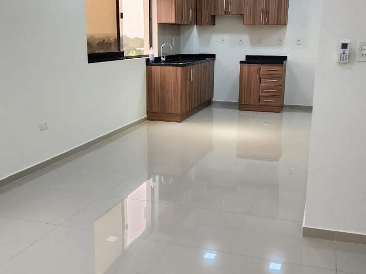 Departamento en alquiler de 2 dormitorios en San Vicente, Lambaré