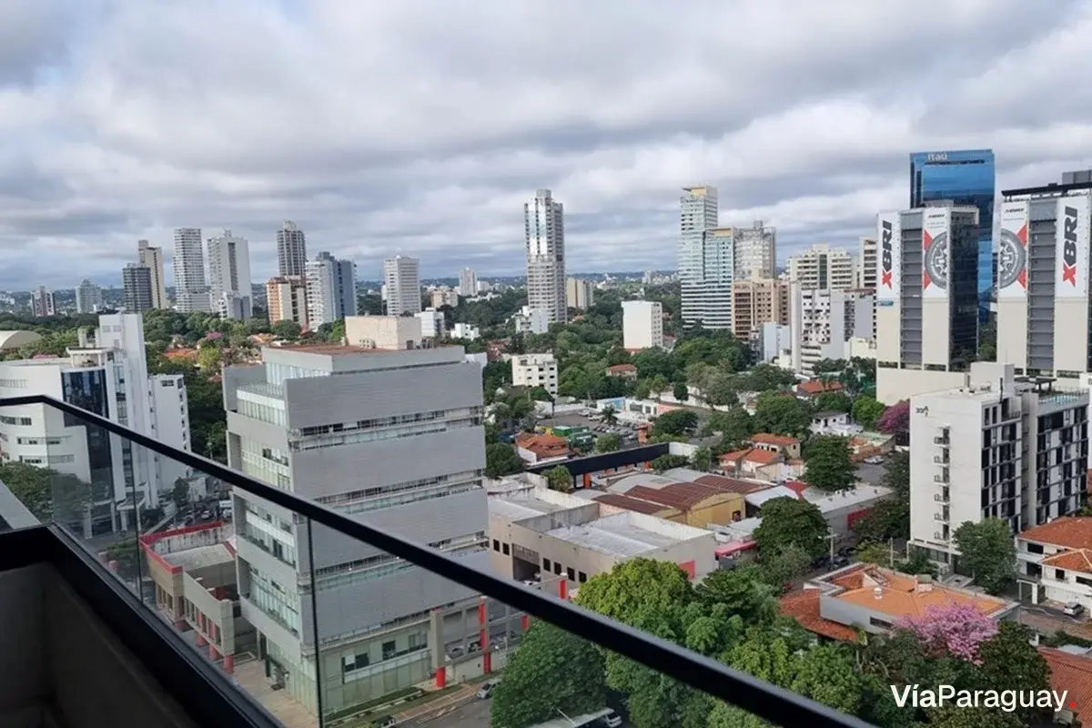 Departamento en alquiler en Las Lomas, Asunción