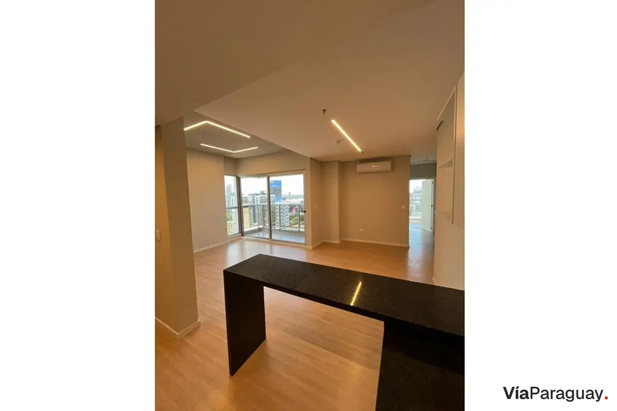 Apartment for rent at Petra Tower, Las Lomas