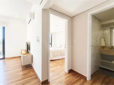 Apartamento para alugar em Piacenza, Ycuá Satí