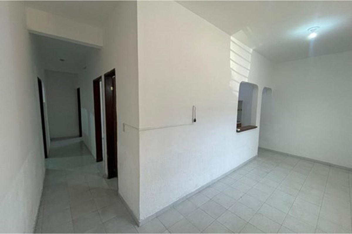 Apartamento para alugar em planta baixa em Mariano R. Alonso