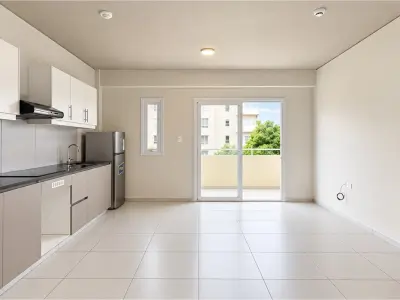 Apartamento para alugar semi mobiliado 2 quartos em Luque