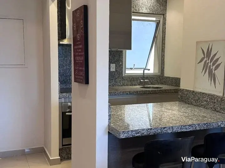 Apartamento à venda mobiliado com 1 dormitório em Las Carmelitas
