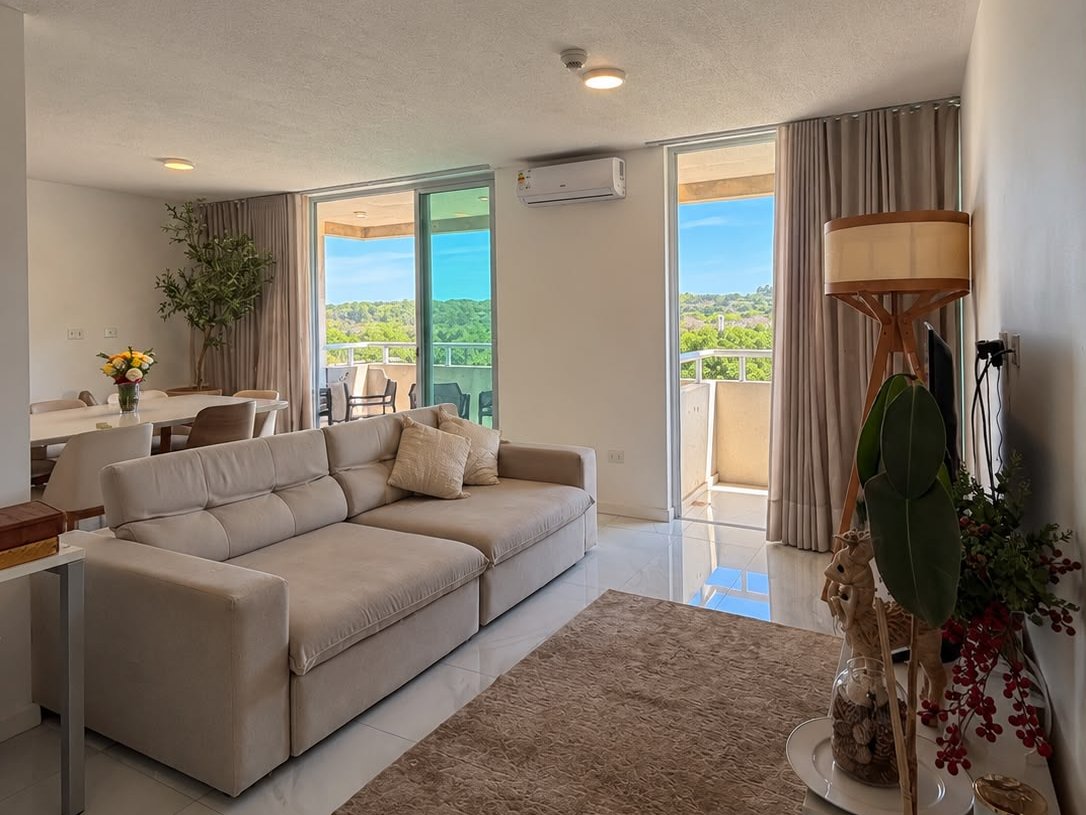 Furnished apartment for sale in Altamira Surubi-Y