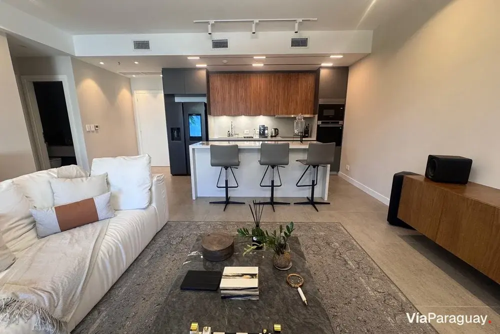 Departamento en venta amoblado en Las Lomas, Casa M