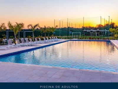 Departamento en venta amoblado en Surubi'y, Mariano Roque Alonso