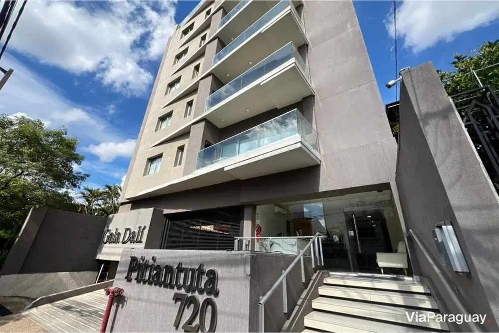 Apartamento à venda no Edifício Gala Dalí, Barrio Jara