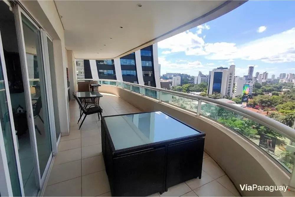 Apartment for sale in Edificio Martinica, Las Lomas