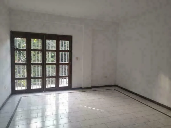 Apartamento à venda no bairro Solano López, Assunção