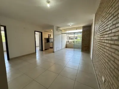 Apartamento à venda em Fernando de la Mora — 93 m², 3 quartos