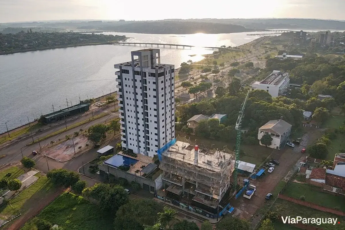 Apartamento à venda no Torres Bolik II, Encarnación