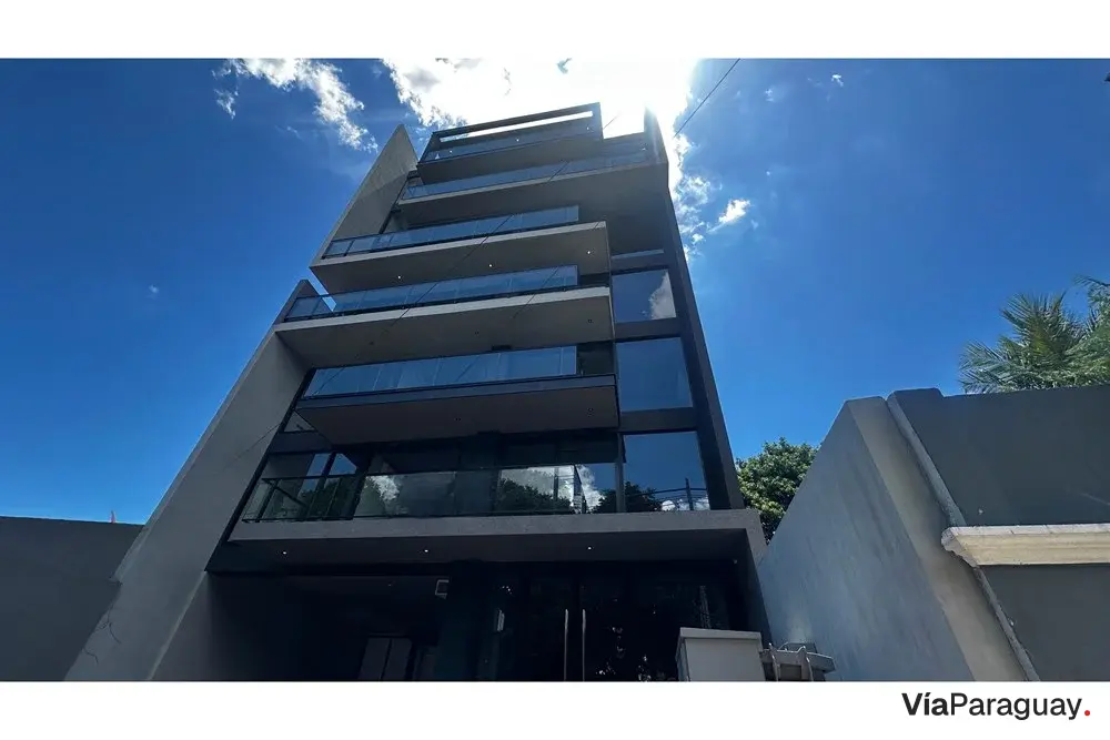 Duplex apartment for sale in Barrio Herrera, Asunción