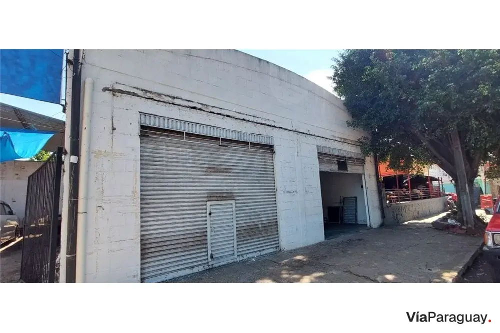Depósito comercial de 130 m² en alquiler en San Lorenzo