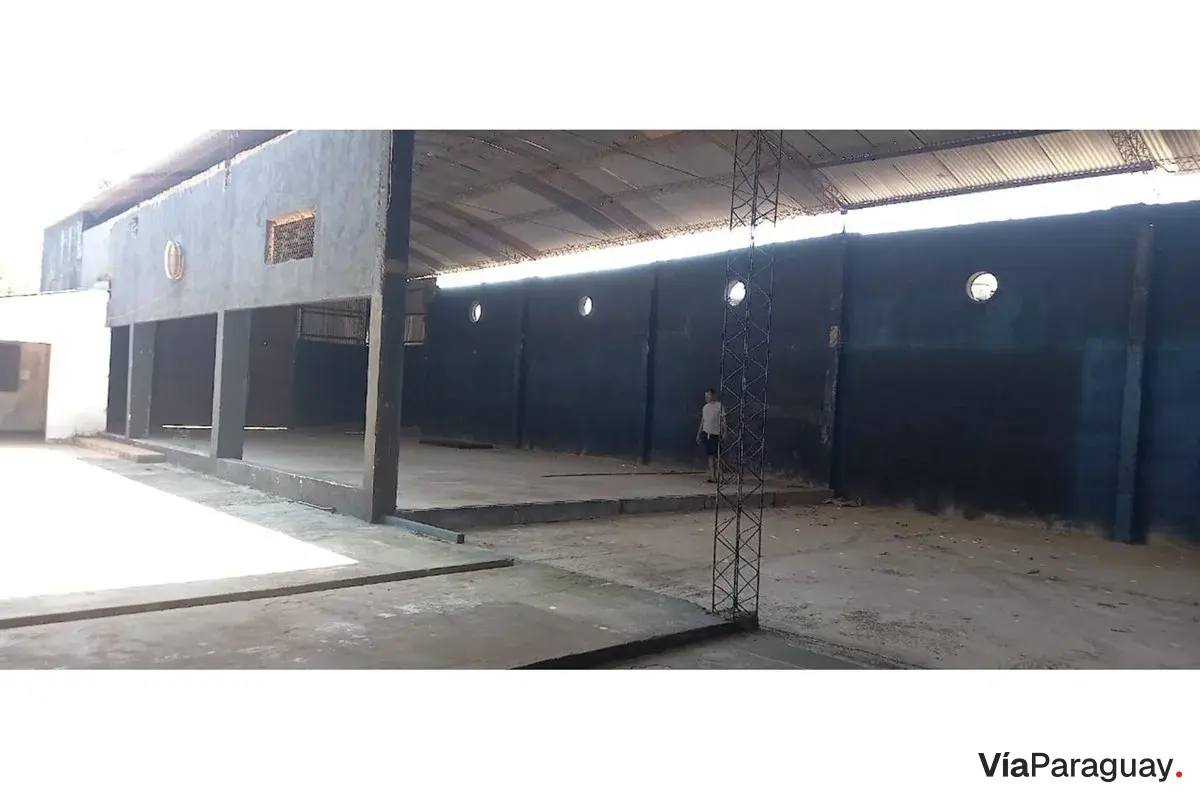 Depósito comercial en alquiler en Hernandarias