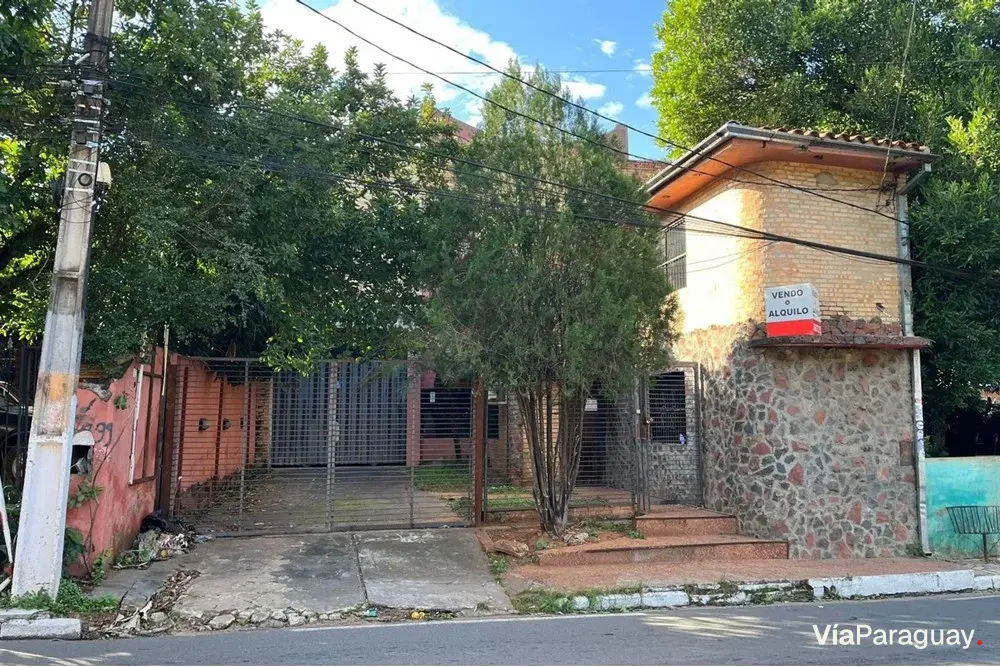 Depósito comercial en venta en Lambaré, Central