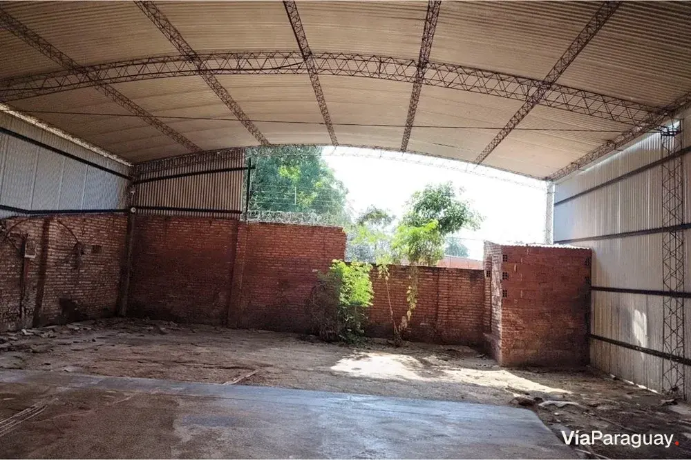 Depósito comercial en venta en Limpio, Central