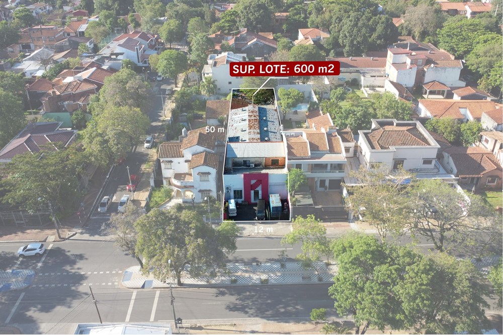 Depósito comercial en venta en Sajonia, Asunción