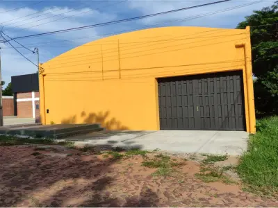 Depósito comercial en venta en San Lorenzo, Central