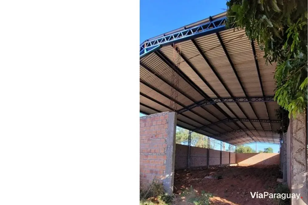 Depósito comercial en venta en Yaguarón, Paraguarí