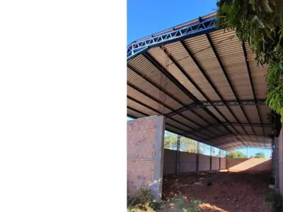 Depósito comercial en venta en Yaguarón, Paraguarí