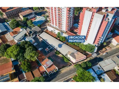 Depósito comercial en venta sobre Mcal. López, Asunción