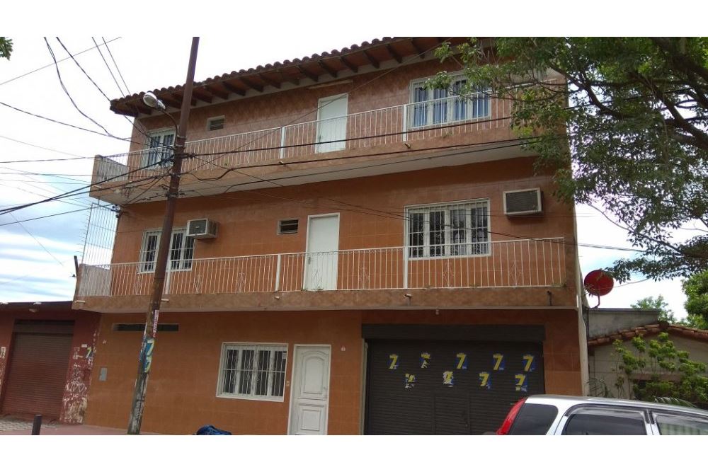Warehouse with offices and basement for sale in Sajonia