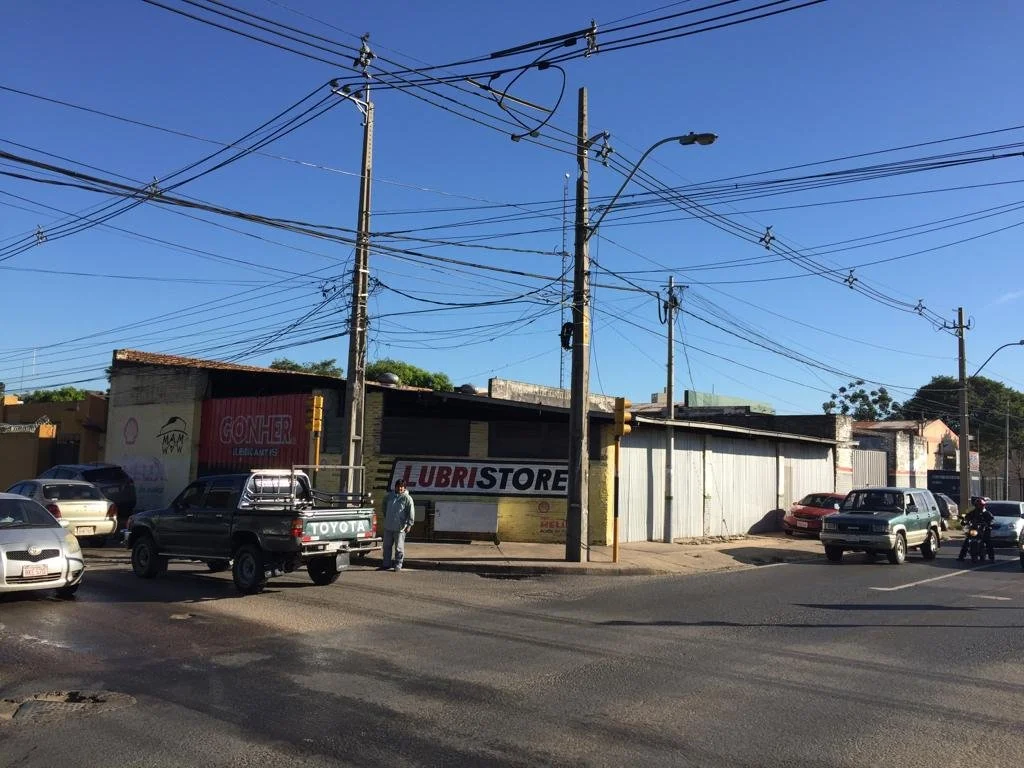 Warehouse for Sale in Barrio Herrera, Asunción
