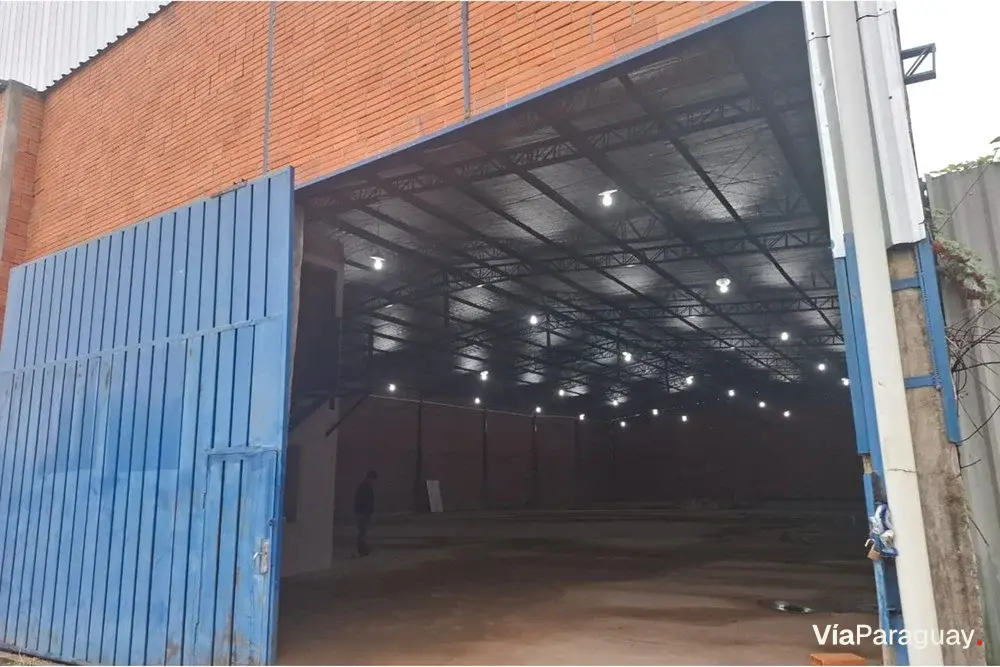Depósito industrial en venta en Mariano Roque Alonso