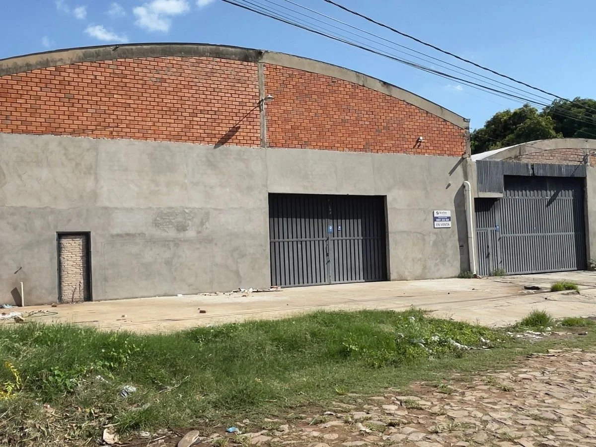 Depósito industrial à venda em Puerto Pabla, Lambaré — 1.412 m²