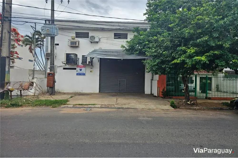 Depósito industrial en venta en Vista Alegre, Asunción