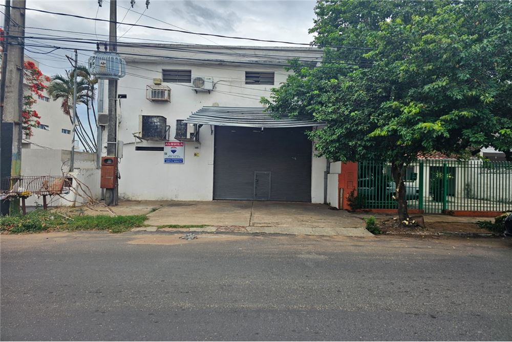 Industrial warehouse for sale in Vista Alegre, Asunción