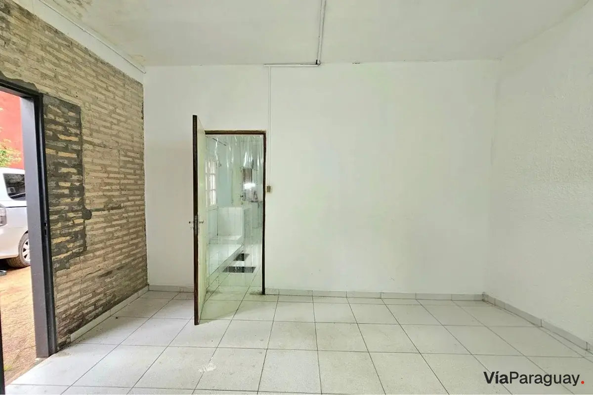 Depósito coberto para alugar em Panambí Retá, Assunção