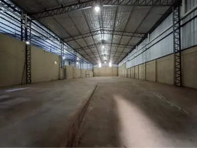 Depósitos comerciales en venta con renta activa en Barcequillo