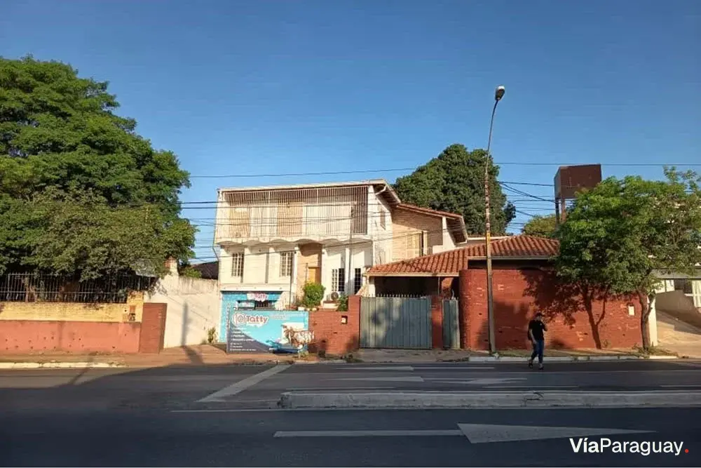 Dos casas en venta sobre Avda. Gral. Santos, San Vicente