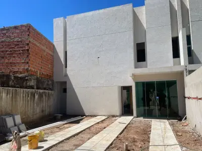 Dúplex 3 dormitorios en suite en venta en Laurelty