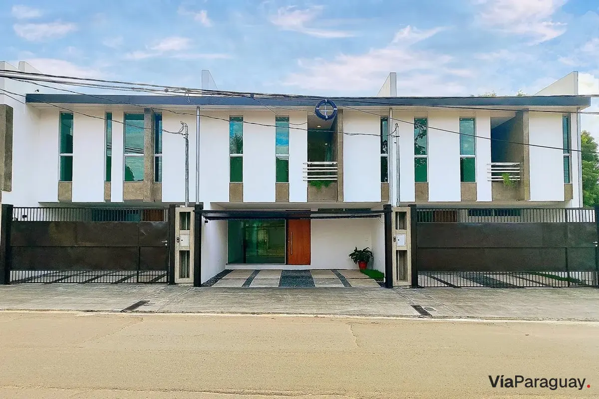 Dúplex a estrenar en venta en Fernando de la Mora
