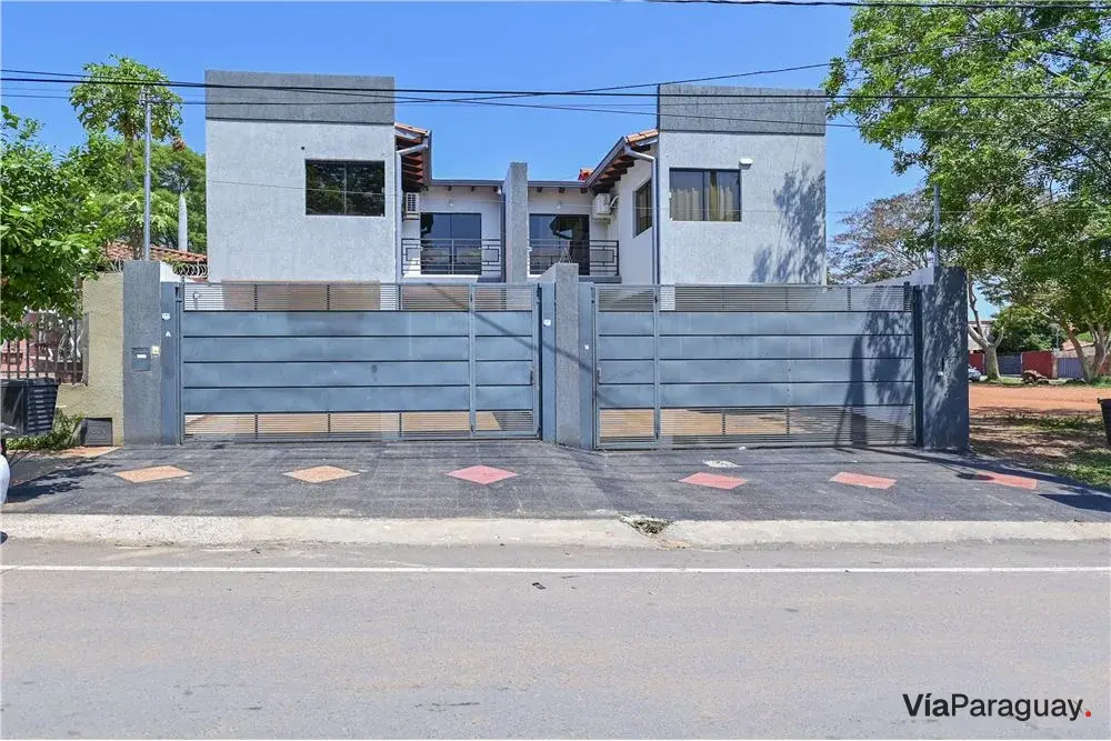 Duplex novo à venda em Lambaré, Santo Domingo