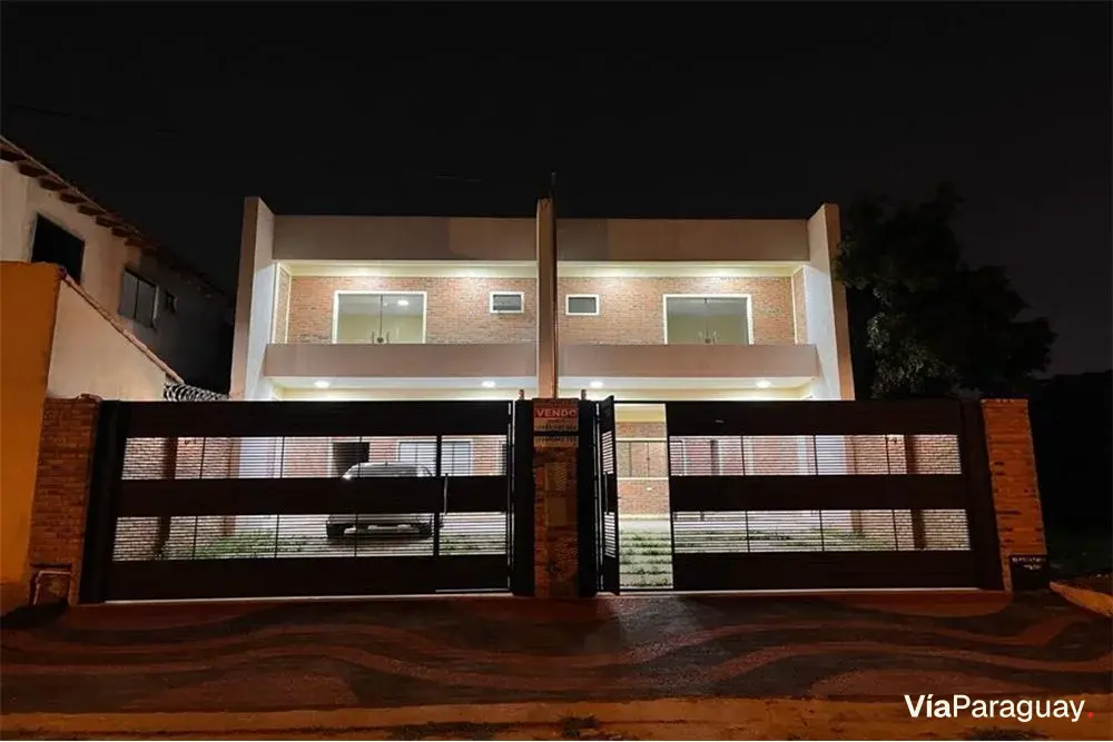 4-bedroom duplex for rent in Mariano Roque Alonso