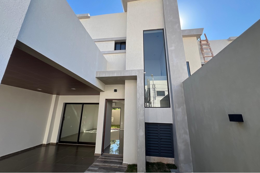 2-Bedroom Duplex for rent in Cambyretá