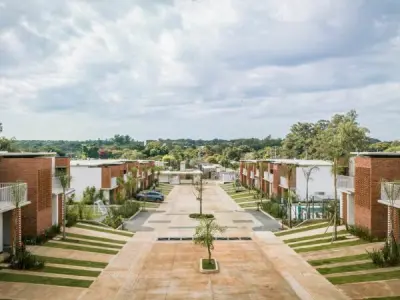 Dúplex para alugar em condomínio fechado em Loma Merlo, Luque