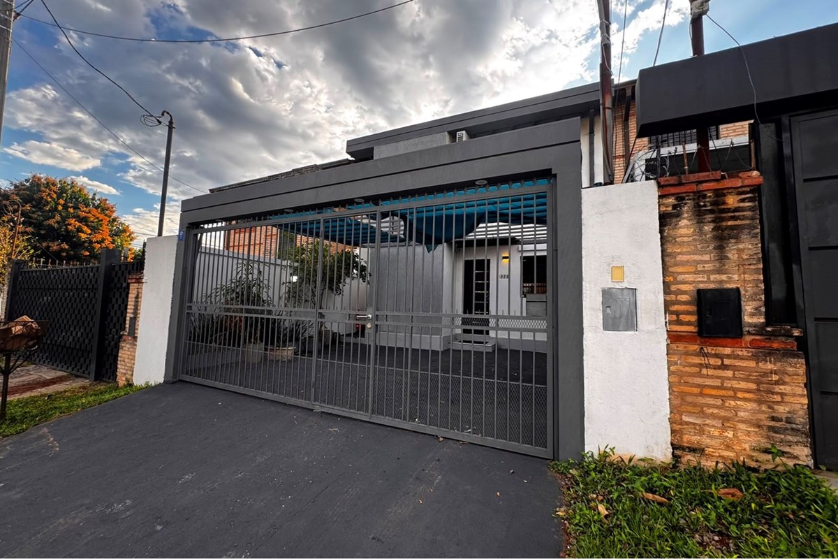 Duplex para alugar em Lambaré, bairro Santa Lucía