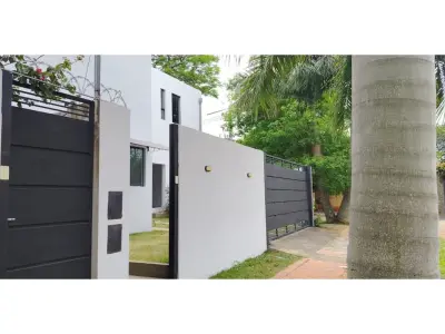 Duplex para alugar em Luque, Yaguareté Corá