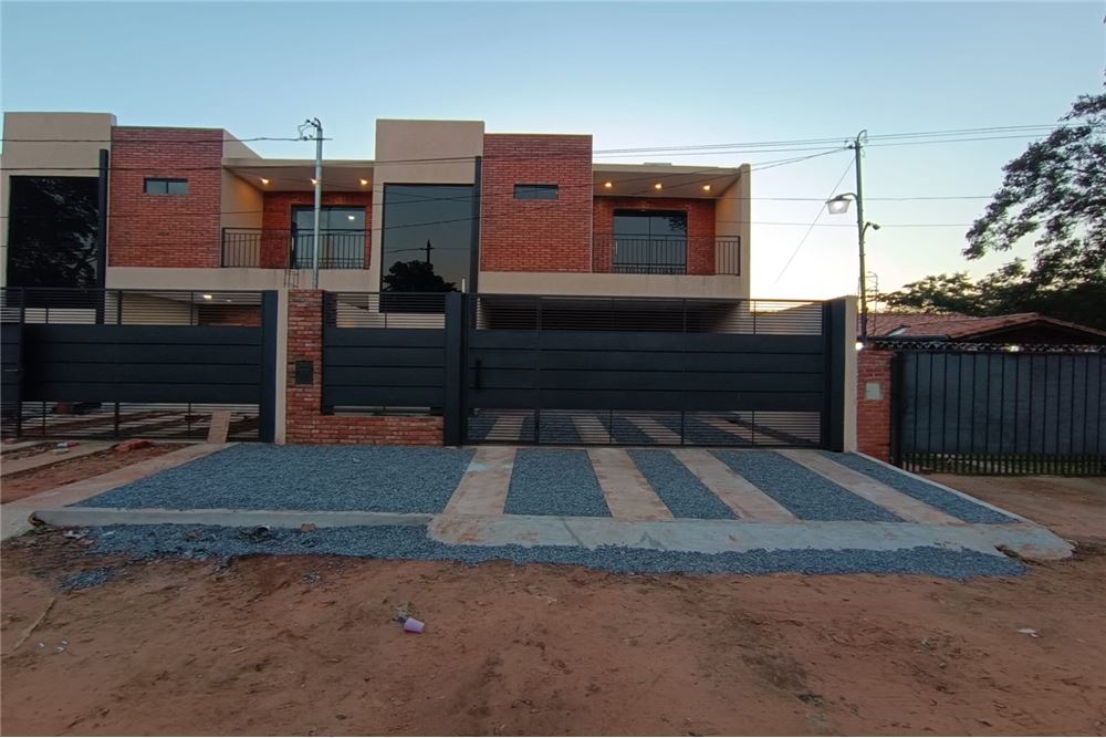Duplex para alugar em San Lorenzo, Santo Tomás