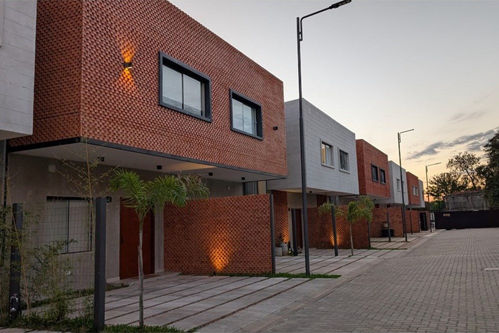 Dúplex en venta en barrio cerrado Altea Laguna Grande
