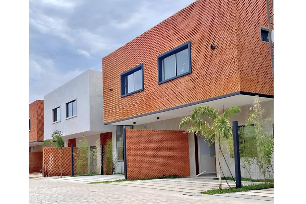 Dúplex en venta en barrio cerrado Altea Laguna Grande