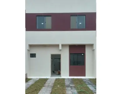 Duplex à venda no condomínio fechado El Paraíso, Lambaré