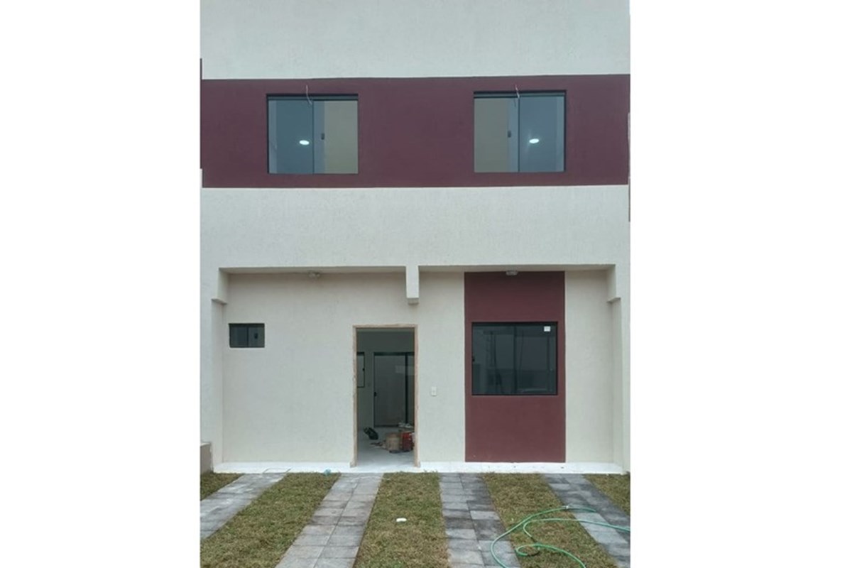 Duplex à venda no condomínio fechado El Paraíso, Lambaré