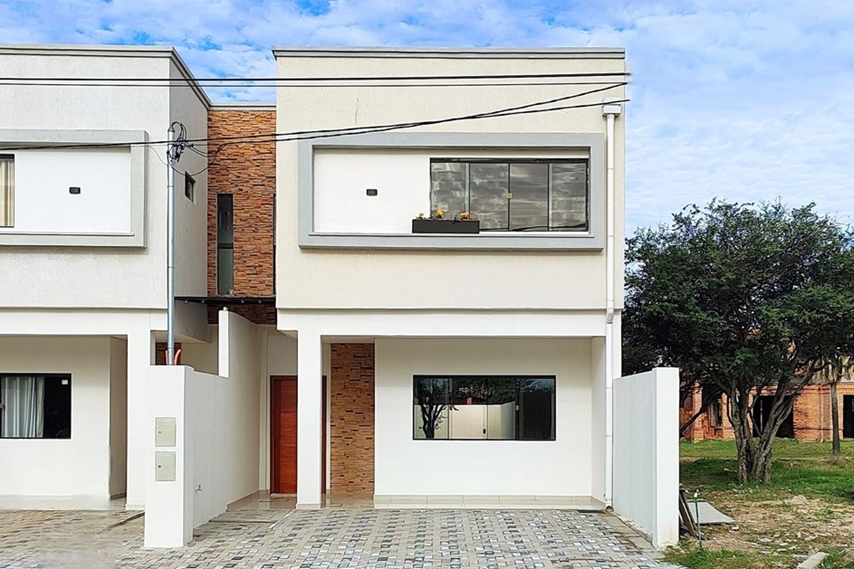 Dúplex en venta en barrio cerrado Pilar del Norte, Limpio