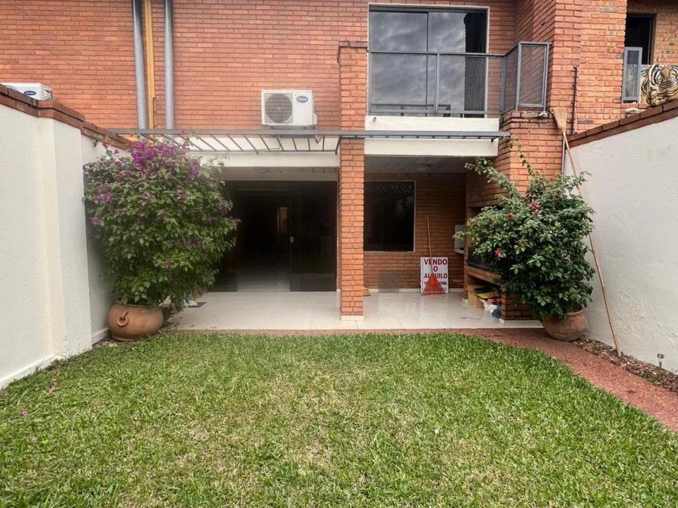 Dúplex en venta en Barrio Santa María, La Costa Lynch, Asunción